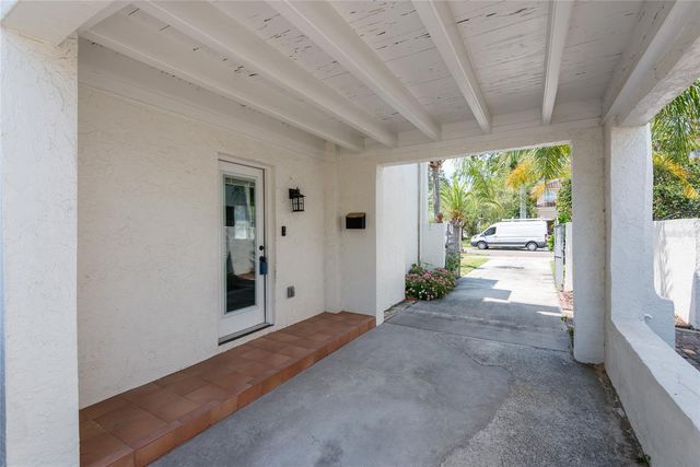 53 ALBEMARLE AVENUE, Tampa, FL 33606