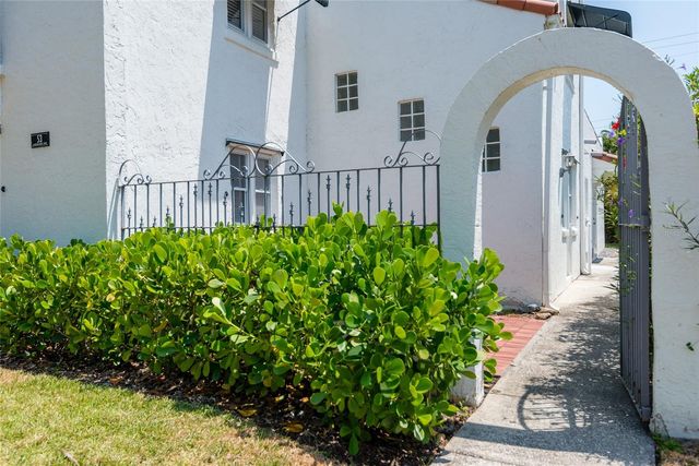 53 ALBEMARLE AVENUE, Tampa, FL 33606