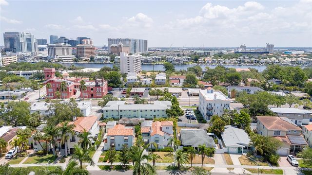 53 ALBEMARLE AVENUE, Tampa, FL 33606