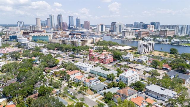53 ALBEMARLE AVENUE, Tampa, FL 33606