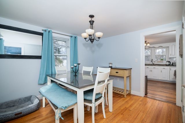 599 Union St, Braintree, MA 02184