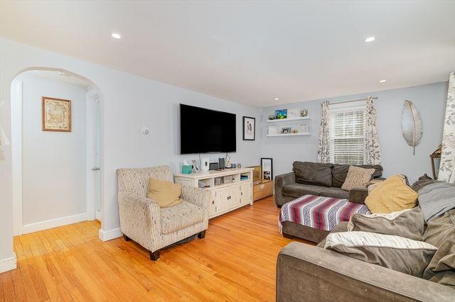 599 Union St, Braintree, MA 02184