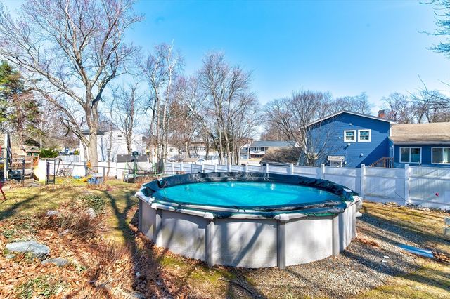 599 Union St, Braintree, MA 02184