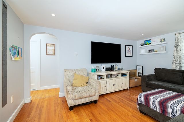 599 Union St, Braintree, MA 02184