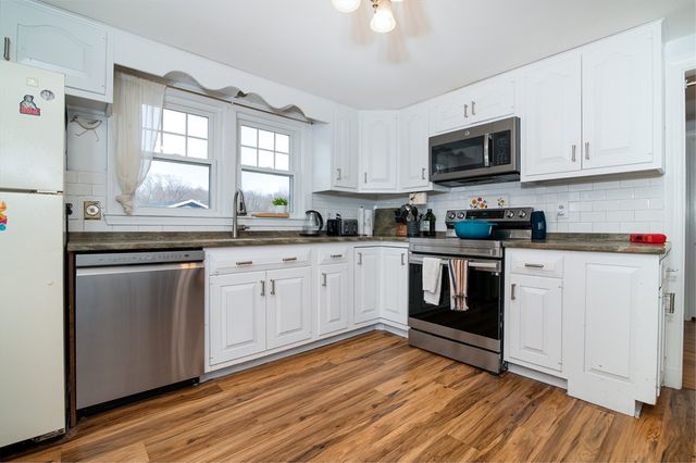 599 Union St, Braintree, MA 02184