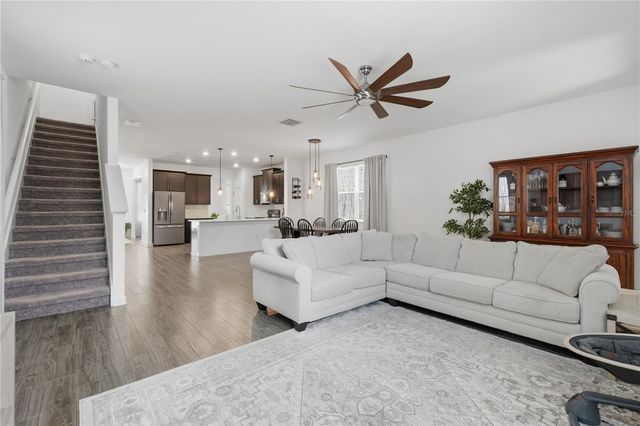 11822 PHILOSOPHY WAY, Orlando, FL 32832