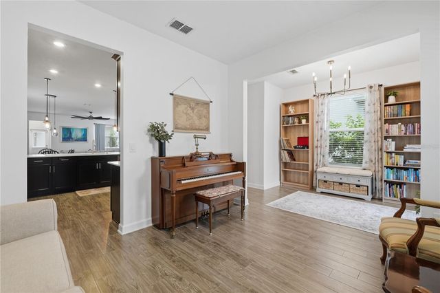 11822 PHILOSOPHY WAY, Orlando, FL 32832