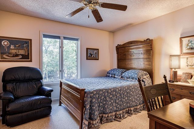 31 Promesa Lane, Hot Springs Village, AR 71909