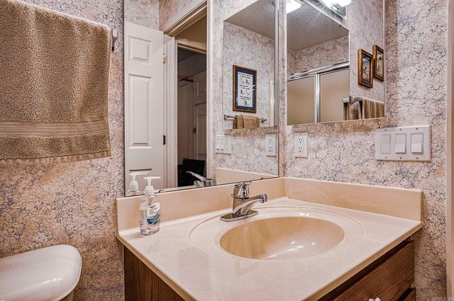 31 Promesa Lane, Hot Springs Village, AR 71909