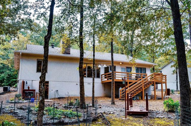 31 Promesa Lane, Hot Springs Village, AR 71909