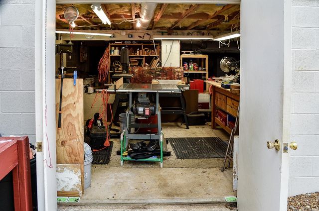 31 Promesa Lane, Hot Springs Village, AR 71909