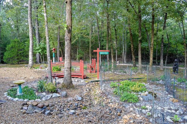 31 Promesa Lane, Hot Springs Village, AR 71909