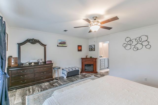 919 Remington Circle, Moody, TX 76557