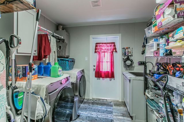 919 Remington Circle, Moody, TX 76557