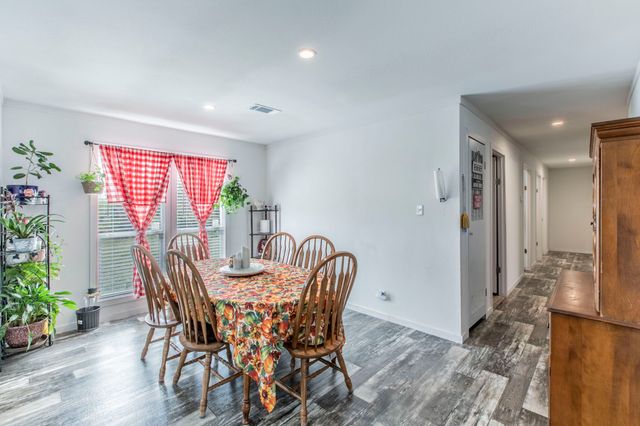 919 Remington Circle, Moody, TX 76557