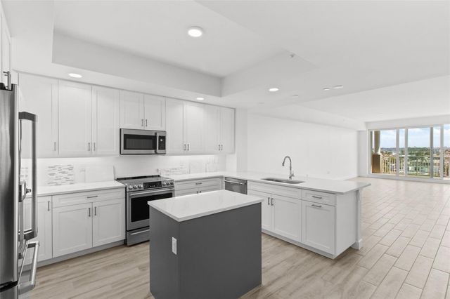 125 ISLAND WAY 403, Clearwater, FL 33767