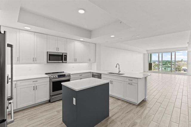 125 ISLAND WAY 403, Clearwater, FL 33767