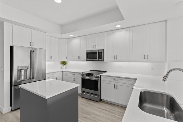125 ISLAND WAY 403, Clearwater, FL 33767