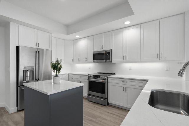 125 ISLAND WAY 403, Clearwater, FL 33767