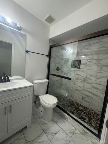 3404 Woodside Drive, Fairfield, OH 45014