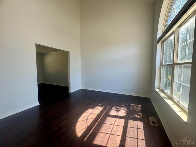 3404 Woodside Drive, Fairfield, OH 45014