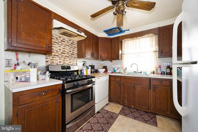 1612 MARSHALL AVE, Rockville, MD 20851