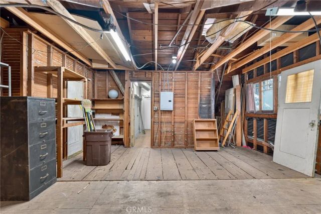 119 S Adams, Glendale, CA 91205