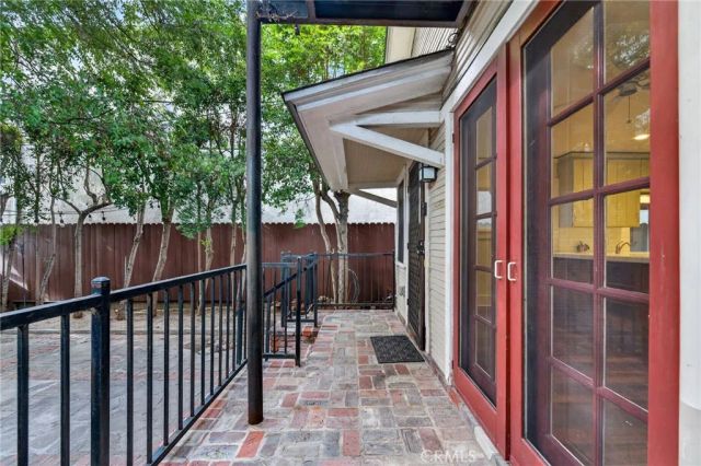 119 S Adams, Glendale, CA 91205
