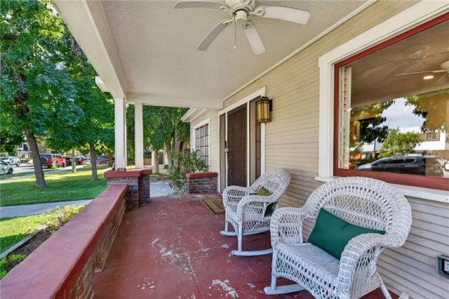 119 S Adams, Glendale, CA 91205
