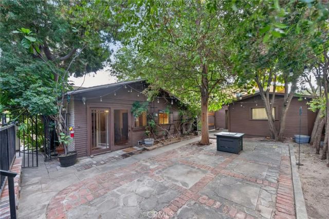 119 S Adams, Glendale, CA 91205