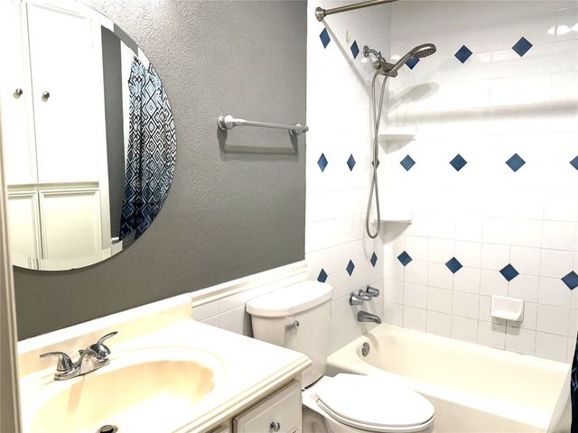 4522 Westlake Drive, Garland, TX 75043