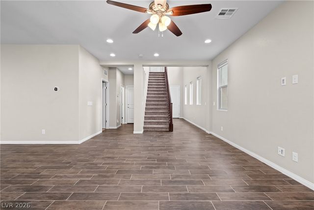 10018 Rams Leap Avenue, Las Vegas, NV 89166