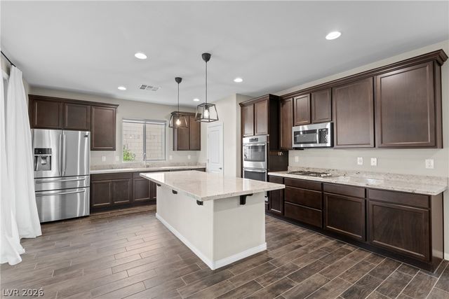 10018 Rams Leap Avenue, Las Vegas, NV 89166