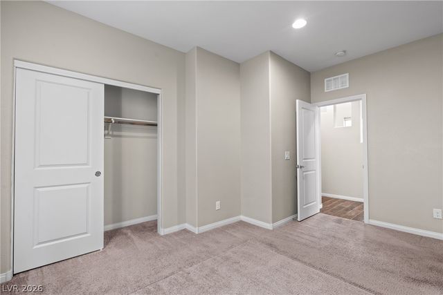 10018 Rams Leap Avenue, Las Vegas, NV 89166