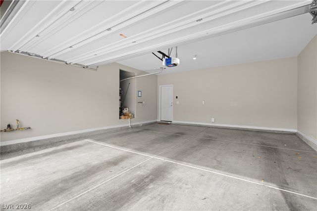 10018 Rams Leap Avenue, Las Vegas, NV 89166