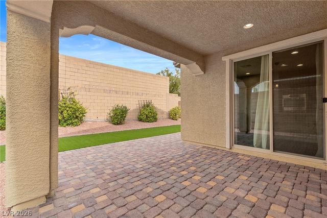 10018 Rams Leap Avenue, Las Vegas, NV 89166