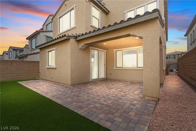 10018 Rams Leap Avenue, Las Vegas, NV 89166