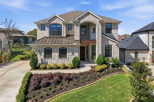 310 Edgewood Drive, Montgomery, TX 77356