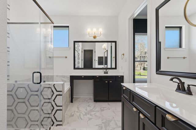 310 Edgewood Drive, Montgomery, TX 77356