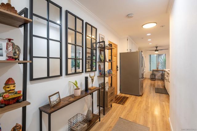 1235 Parker Pl 2B, San Diego, CA 92109
