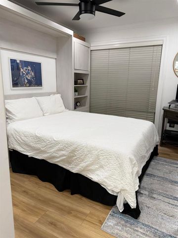 1235 Parker Pl 2B, San Diego, CA 92109