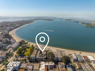1235 Parker Pl 2B, San Diego, CA 92109