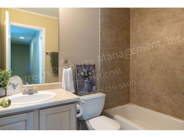 6714 Autumn Ridge Dr, Fort Collins, CO 80525