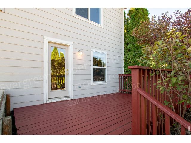 6714 Autumn Ridge Dr, Fort Collins, CO 80525