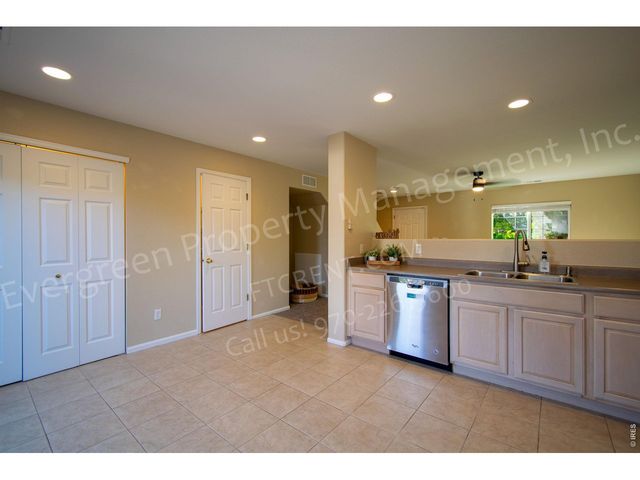 6714 Autumn Ridge Dr, Fort Collins, CO 80525