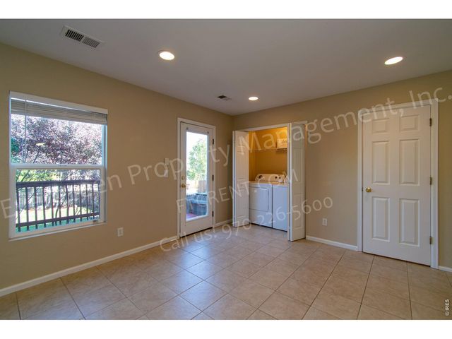 6714 Autumn Ridge Dr, Fort Collins, CO 80525