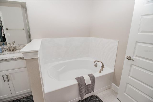 4526 GRANDVIEW GLEN DRIVE, Auburndale, FL 33823