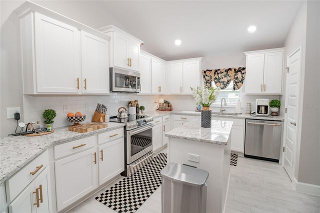 4526 GRANDVIEW GLEN DRIVE, Auburndale, FL 33823