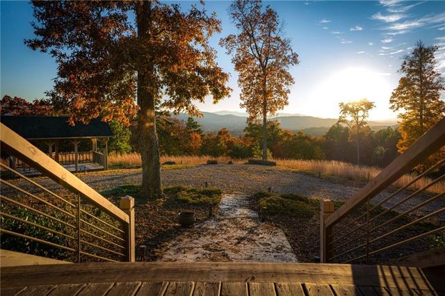 458 Blue Berry Ridge, Morganton, GA 30560