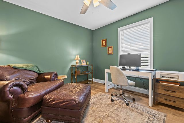 893 Ridgeview Drive, Frankfort, KY 40601